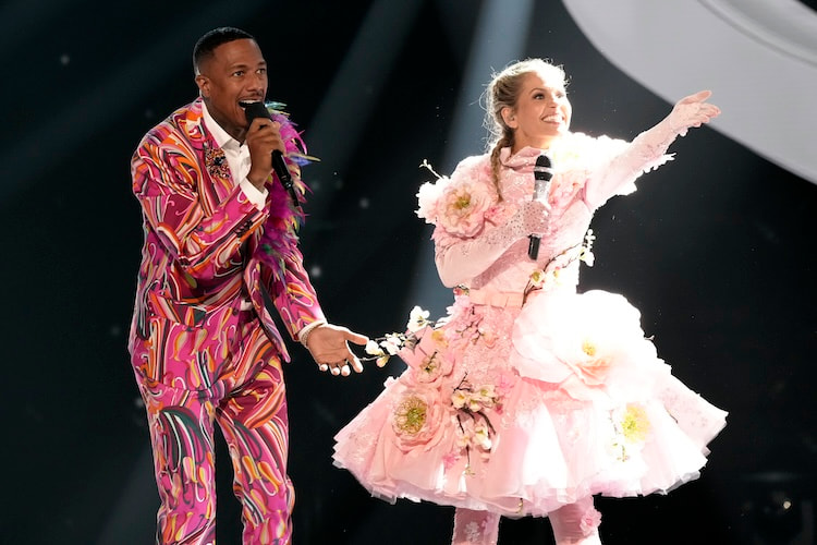 Candace Cameron Bure on 'The Masked Singer' 2025