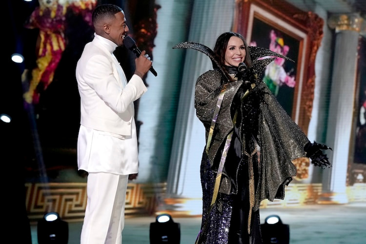 Schenna Shay on 'The Masked Singer'