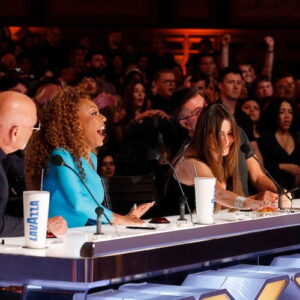 Howie Mandel, Mel B, Sofia Vergara, and Simon Cowell on 'America's Got Talent' 2025