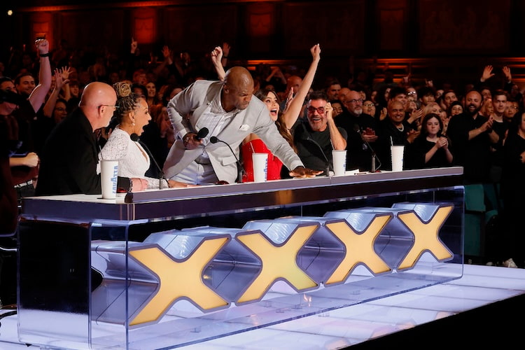 Howie Mandel, Mel B, Terry Crews, Sofia Vergara, and Simon Cowell on 'America's Got Talent' 2025. Terry Crews hits the Golden Buzzer