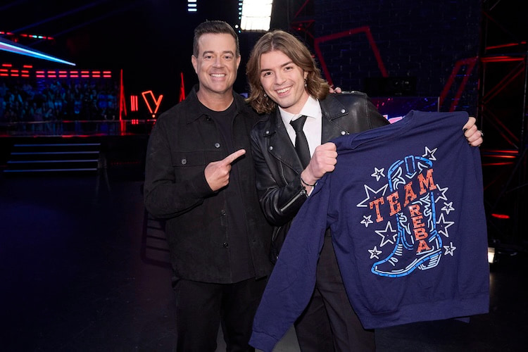 Carson Daly and Ryan Mitchell on 'The Voice' 2025