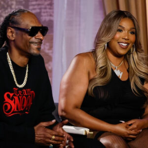 Lizzo and Snoop Dogg on 'The Voice' Battles 2025