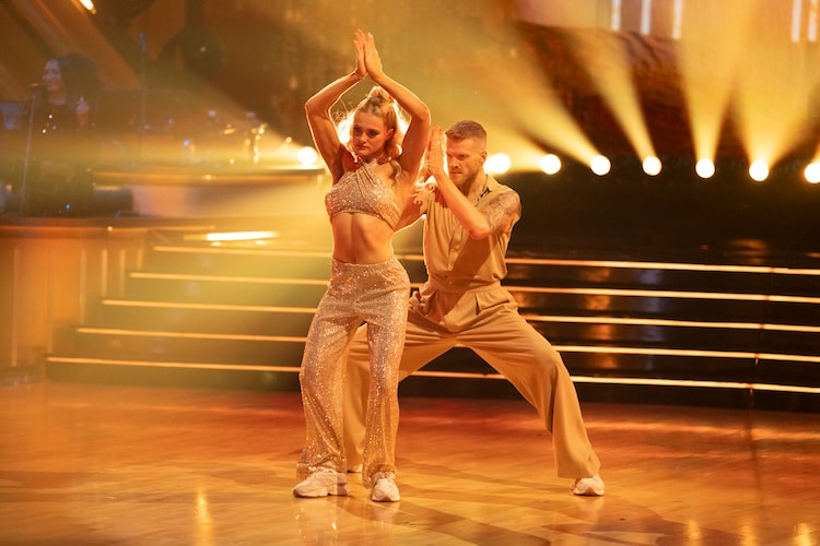 Rylee Arnold and Scott Hoying on 'Dancing With The Stars' TikTok Night