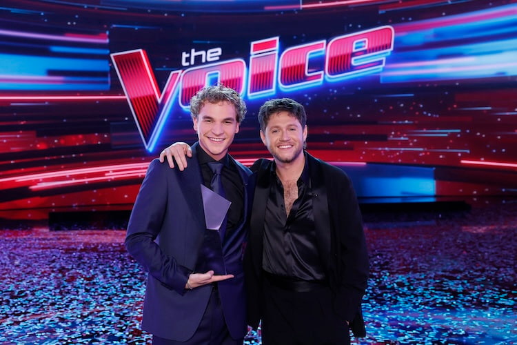 Aiden Ross and Niall Horan on 'The Voice' Season 28