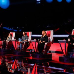 Adam Levine, Riley Green, Kelly Clarkson, and Queen Latifah on 'The Voice' 2026