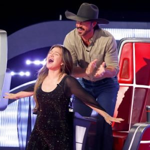 Kelly Clarkson and Riley Green on 'The Voice' 2026