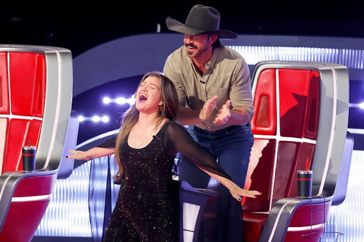 Kelly Clarkson and Riley Green on 'The Voice' 2026